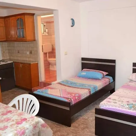 Shaban Apartment *