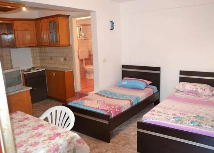 Shaban Apartment *